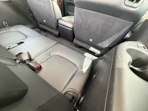 Used 2015 INFINITI QX80 2WD w/ Deluxe Technology Package image 19