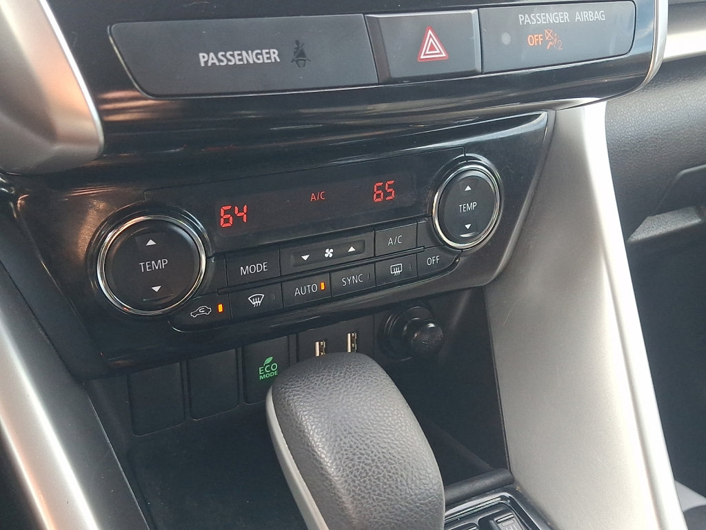 Used 2024 Mitsubishi Eclipse Cross SE AWD/4WD image 29