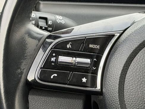 Used 2024 Kia Seltos S image 15