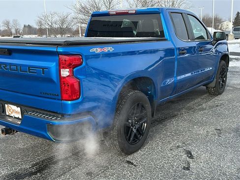 Certified 2023 Chevrolet Silverado 1500 Custom w/ LPO, Dark Essentials Package image 9