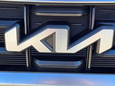 Used 2024 Kia Telluride S w/ S Sunroof Package image 29