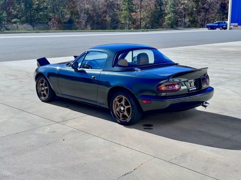 Used 1997 MAZDA MX-5 Miata image 36