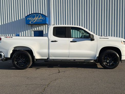 New 2026 Chevrolet Silverado 1500 Custom w/ Turbomax Blackout Package AWD/4WD image 3