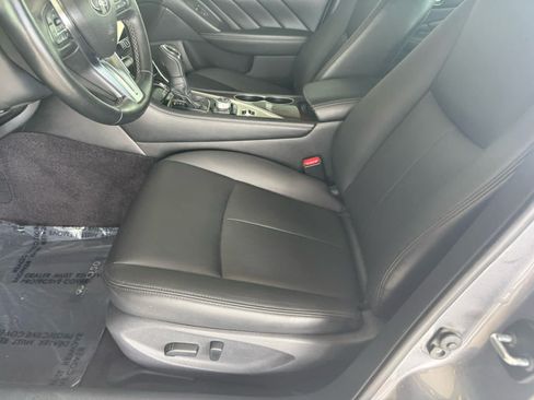 Used 2018 INFINITI Q50 Luxe RWD image 4
