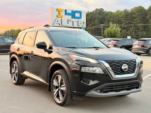 Used 2021 Nissan Rogue SL w/ Premium Package AWD/4WD image 8