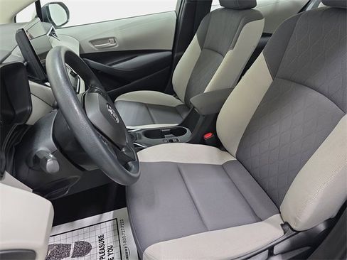 Used 2023 Toyota Corolla LE image 14
