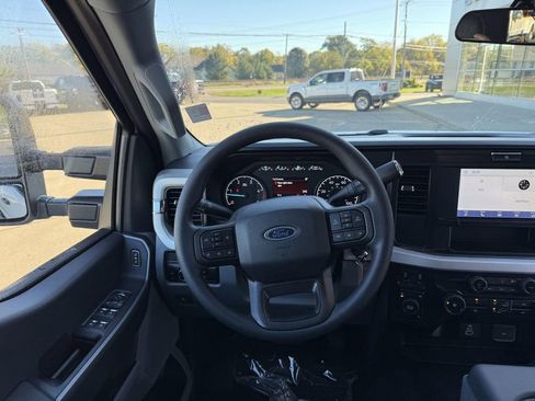New 2026 Ford F250 XLT image 16