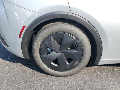 New 2026 Toyota Prius LE image 5