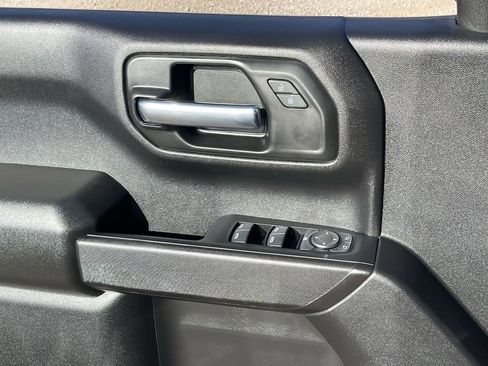 Used 2025 GMC Sierra 1500 Pro w/ Pro Value Package image 24