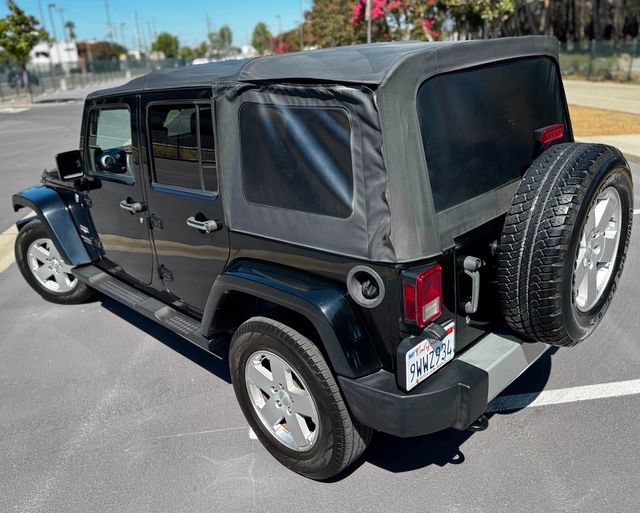 Used 2012 Jeep Wrangler Unlimited Sahara AWD/4WD image 30