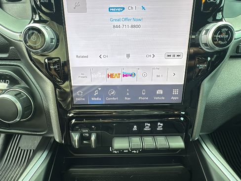 Used 2025 RAM 1500 Lone Star image 19