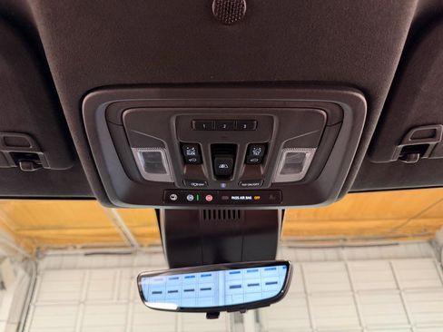 Used 2025 GMC Sierra 2500 Denali Ultimate w/ Max Trailering Package image 21