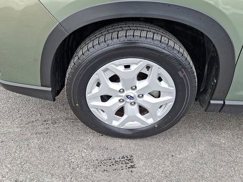 Used 2021 Subaru Forester image 8