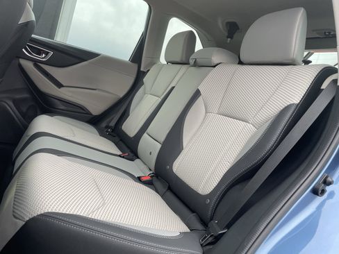 Used 2022 Subaru Forester Premium image 13