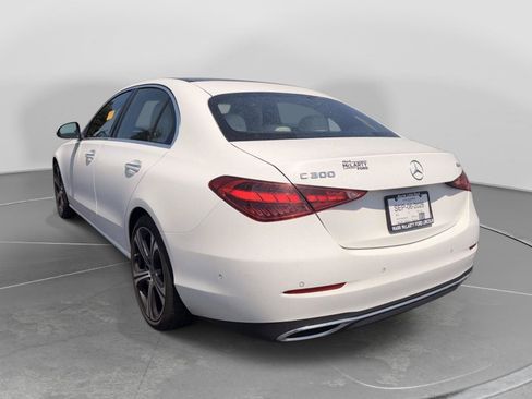 Used 2025 Mercedes-Benz C 300 4MATIC Sedan image 2