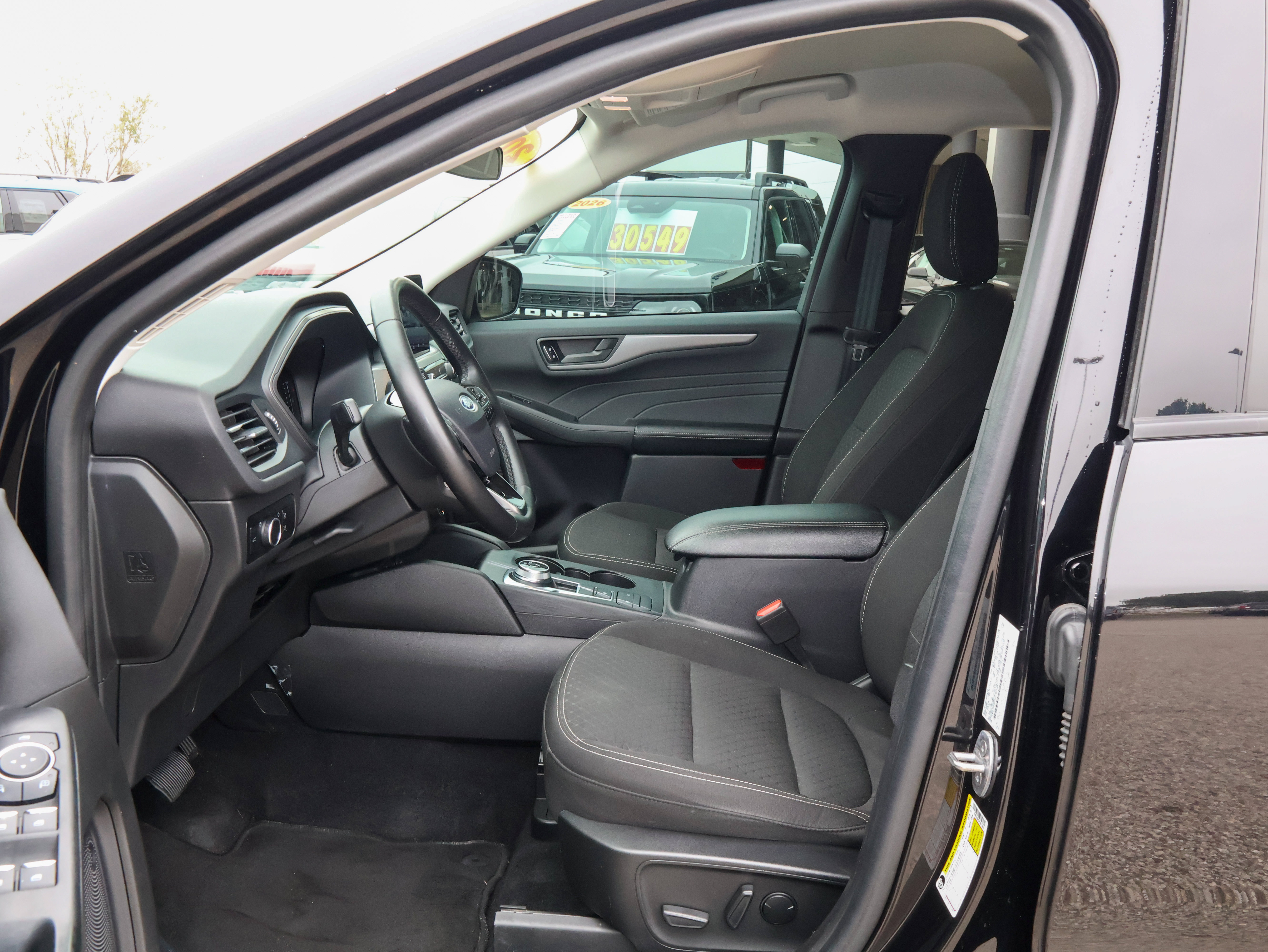 Used 2023 Ford Escape Active AWD/4WD image 9
