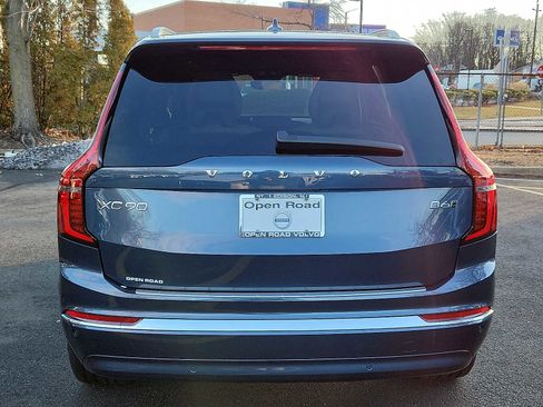 Used 2026 Volvo XC90 B6 Plus w/ Protection Package Premier image 5