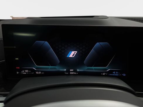 New 2026 BMW X5 xDrive50e image 19