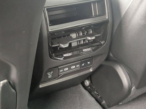 New 2026 Jeep Grand Cherokee Limited RWD image 18