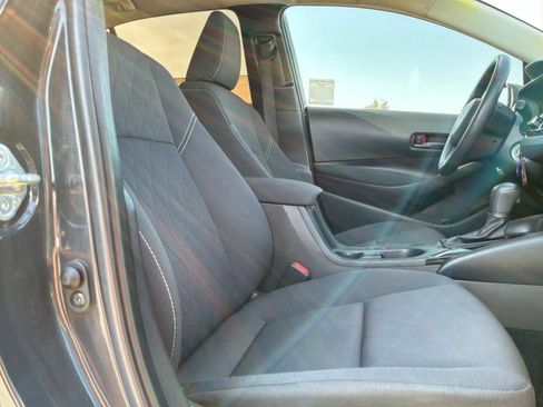 Used 2023 Toyota Corolla LE FWD image 18