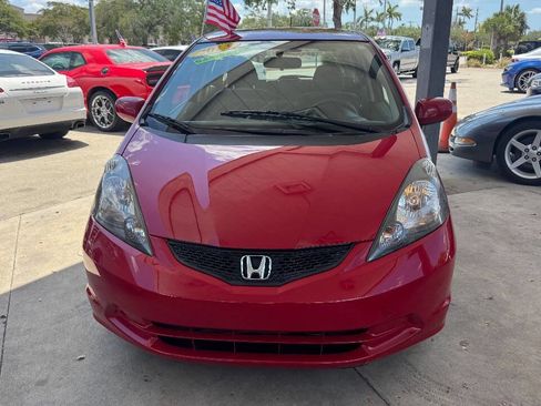 Used 2013 Honda Fit image 2