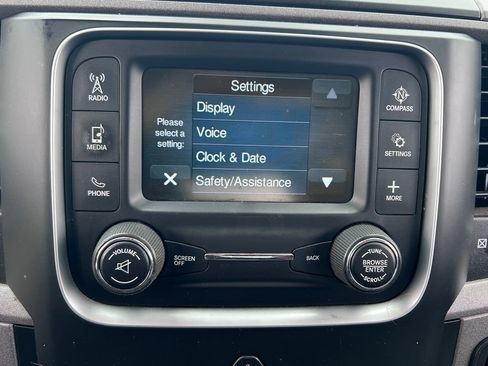 Used 2018 RAM 1500 Express w/ Express Value Package AWD/4WD image 11