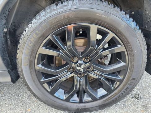 Used 2018 Mitsubishi Outlander Sport LE image 10