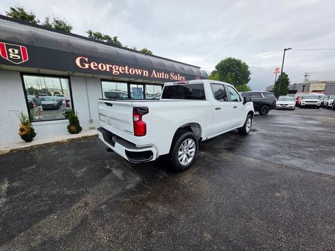 Used 2022 Chevrolet Silverado 1500 Custom AWD/4WD image 23