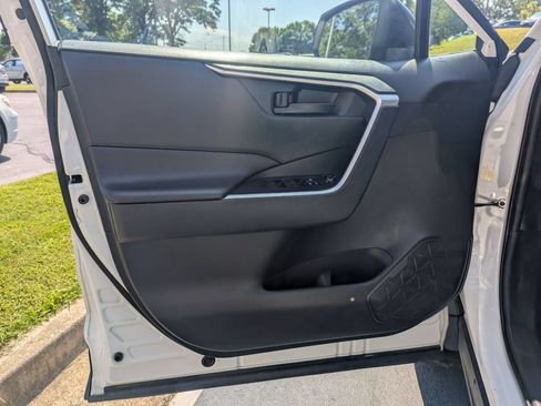 Used 2025 Toyota RAV4 LE FWD image 11