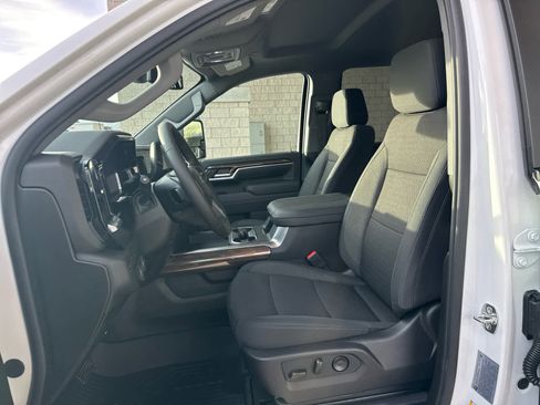 New 2026 Chevrolet Silverado 3500 LT w/ Trail Boss Package image 23