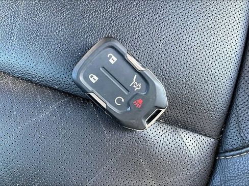 Used 2018 GMC Acadia SLT AWD/4WD image 11