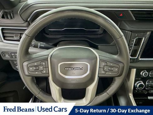 Used 2024 GMC Yukon Denali image 13