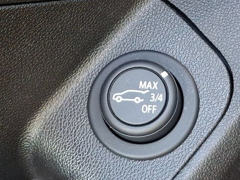 Used 2023 GMC Terrain SLT w/ Elevation Edition FWD image 27