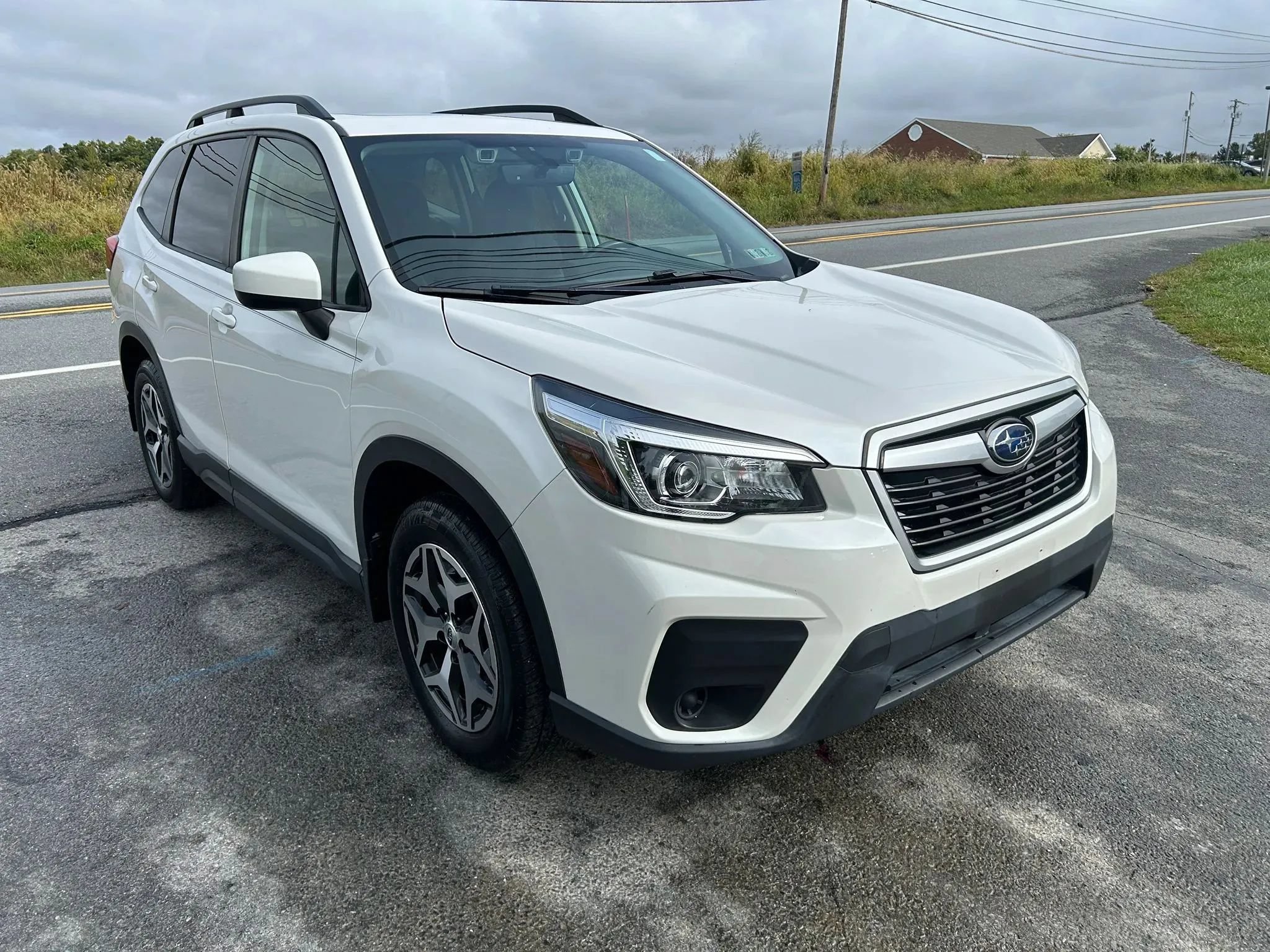 Used 2020 Subaru Forester Premium AWD/4WD image 4