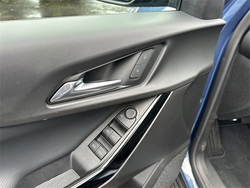 Used 2025 Chevrolet Equinox LT image 15