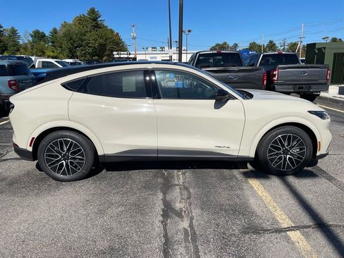New 2025 Ford Mustang Mach-E Premium image 3