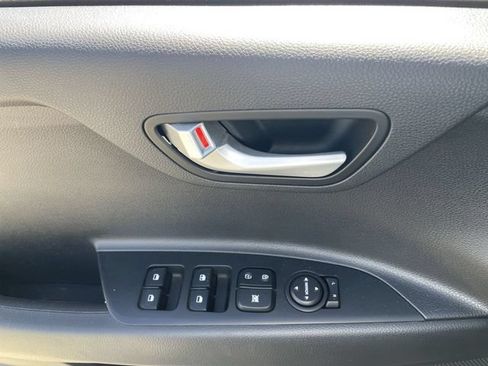 Used 2023 Kia Rio LX FWD image 20