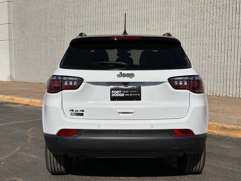 New 2026 Jeep Compass Limited w/ Sun, Sound & Navigation Group AWD/4WD image 4