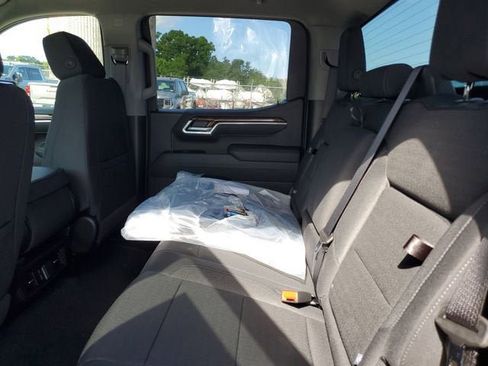 New 2026 GMC Sierra 1500 Elevation image 12