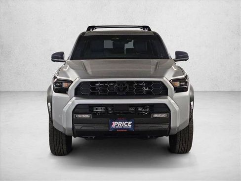 Used 2025 Toyota 4Runner TRD Off-Road Premium w/ Tow Technology Package AWD/4WD image 2