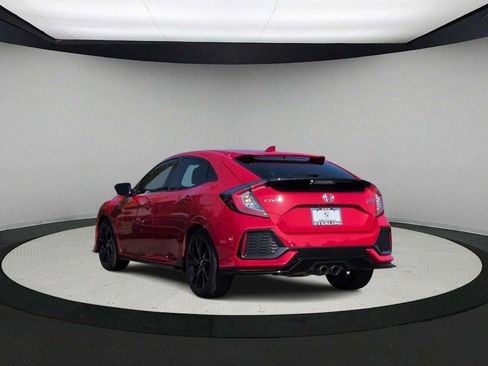 Used 2018 Honda Civic Sport Touring image 6