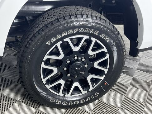 Used 2025 RAM 2500 Limited image 13