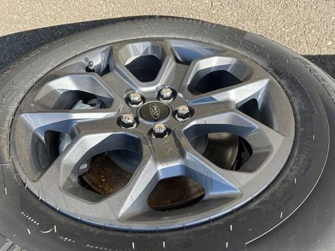 New 2025 Ford Maverick XLT w/ XLT Luxury Package image 10