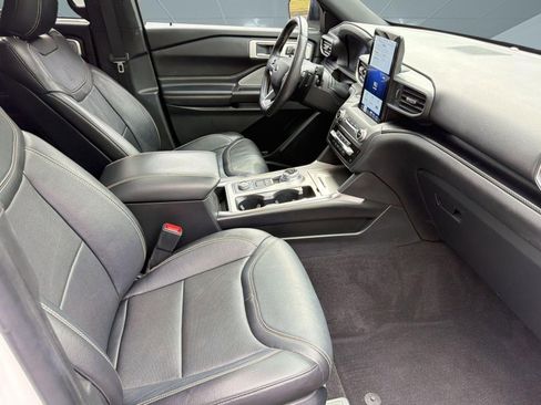 Used 2020 Ford Explorer ST w/ Premium Technology Package AWD/4WD image 30