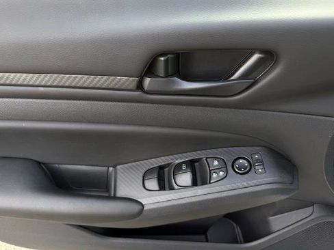 New 2025 Nissan Altima 2.5 S image 17