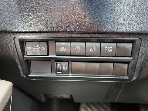 Used 2023 Toyota Tundra SR5 AWD/4WD image 20