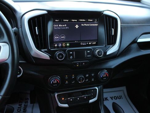 Used 2024 GMC Terrain SLT FWD image 37