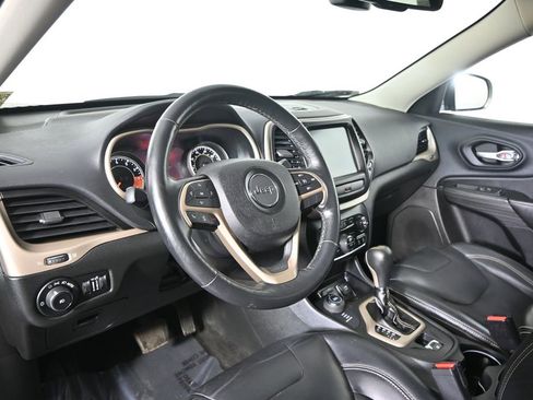 Used 2015 Jeep Cherokee Limited AWD/4WD image 22