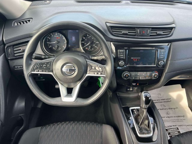 Used 2019 Nissan Rogue S AWD/4WD image 15