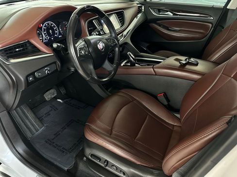 Used 2021 Buick Enclave Avenir w/ Avenir Technology Package image 11